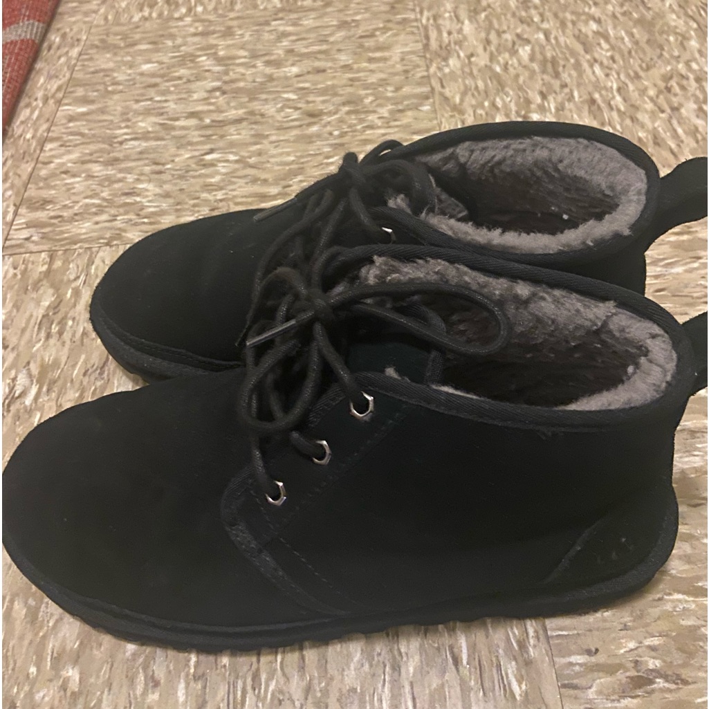 Ugg Nuemels